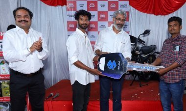 गोमैकेनिक स्पेयर्स का औरंगाबाद में मैकेनिक पुरस्कार वितरण आयोजित