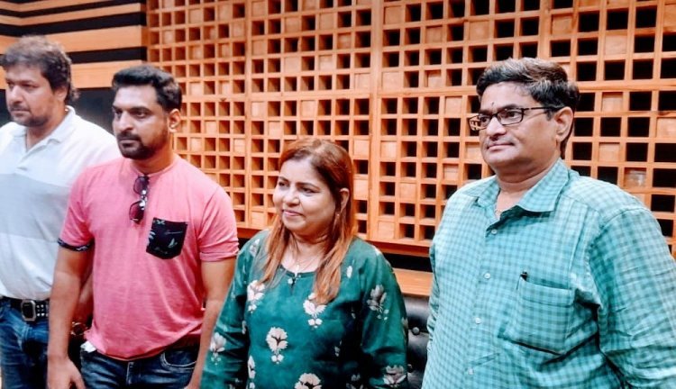 मां-बेटी के भावनात्मक रिश्ते से जुड़ा है फिल्म चमकी का गीत-साधना सरगम