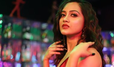 नये गीत में अमिका का नया अवतार