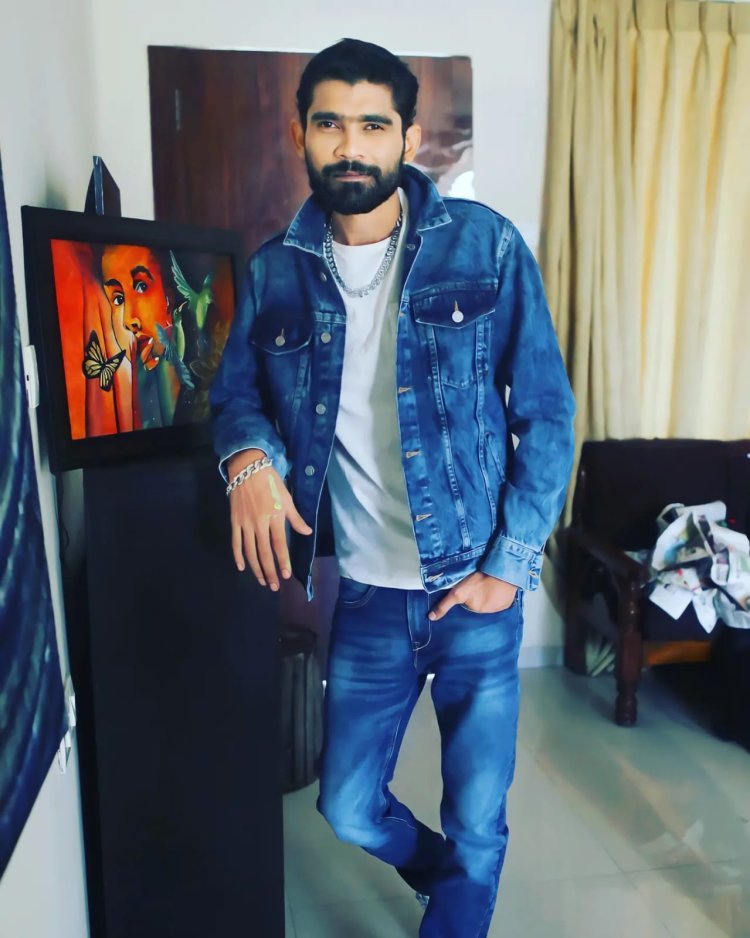 हिट हुआ कसीम हैदर कासिम का "बिग थिंग्स"